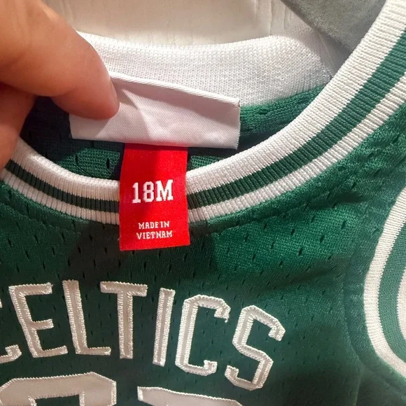 Mitchell & Ness Larry Bird #33 - Picture 2 of 3